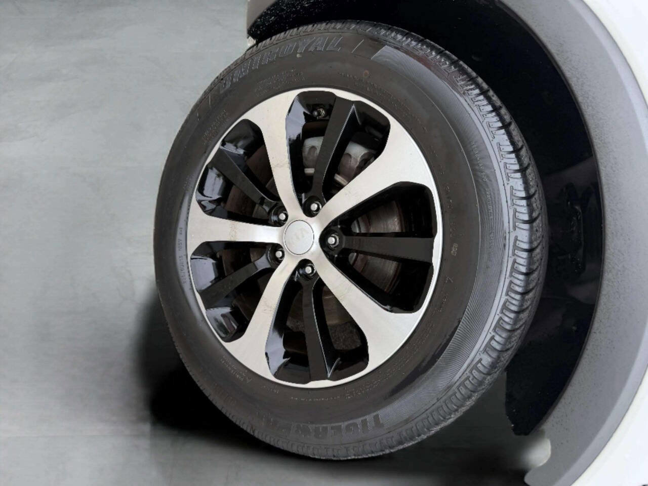 Used 2017 Kia Sorento EX w/ EX Premium Package image 9