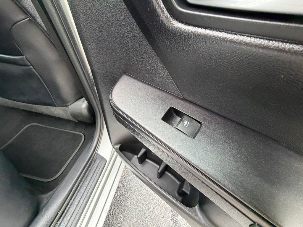 Used 2017 Toyota Camry SE FWD image 19