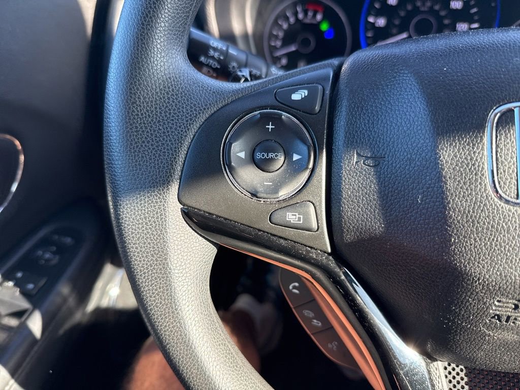 Used 2018 Honda HR-V EX image 21