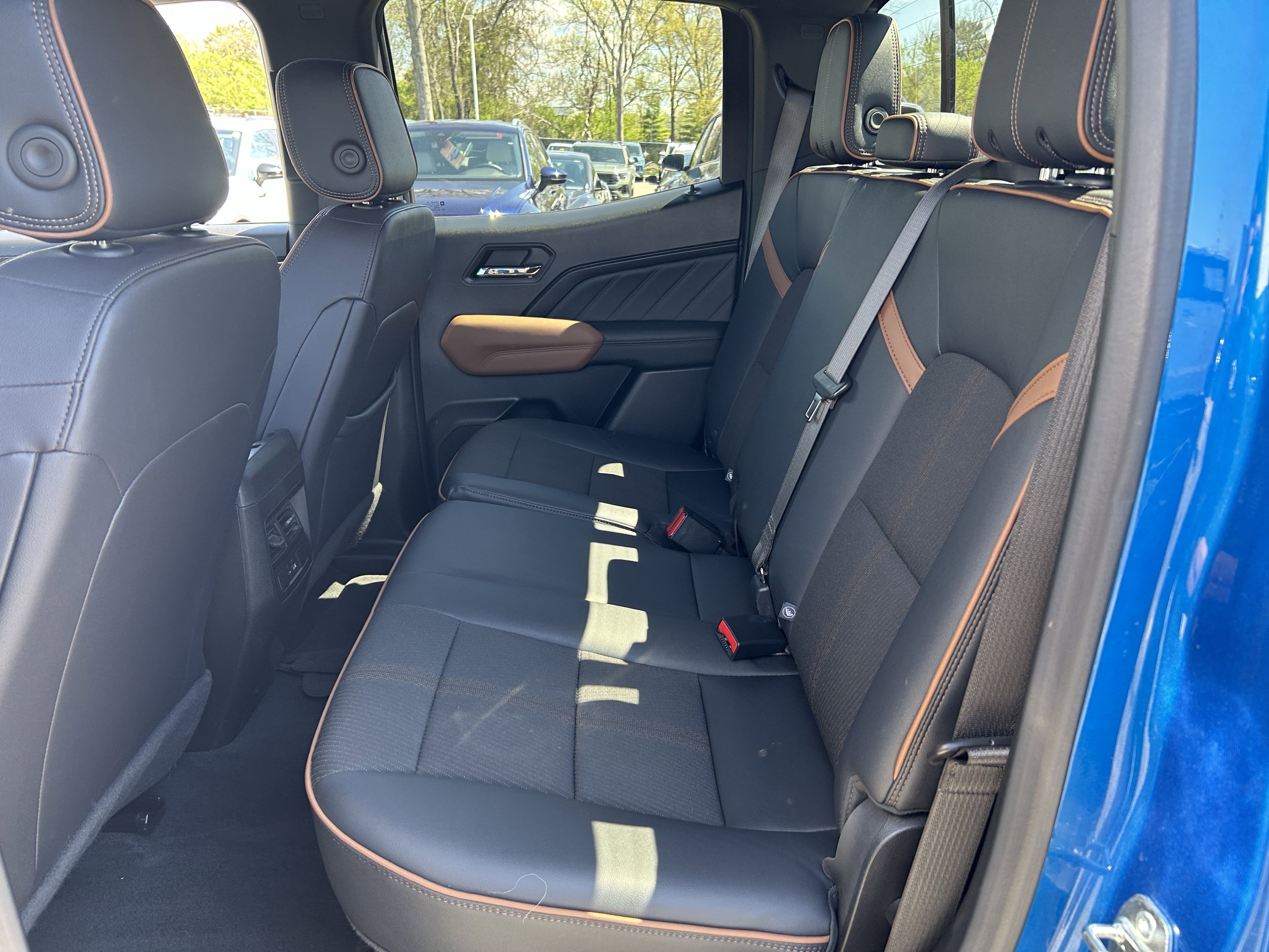 Used 2024 GMC Canyon AT4 w/ Canyon Safety Plus Package image 25