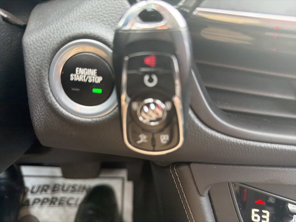 Used 2020 Buick Envision Essence AWD/4WD image 29