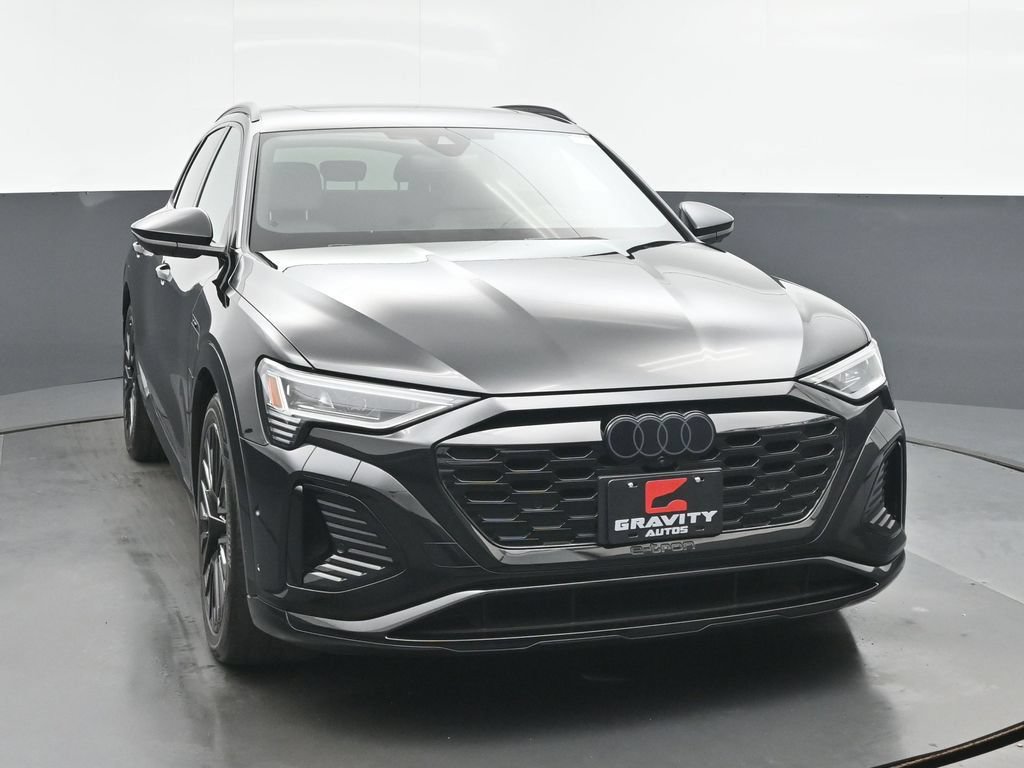 Used 2024 Audi Q8 e-tron Prestige w/ Prestige Package AWD/4WD image 8