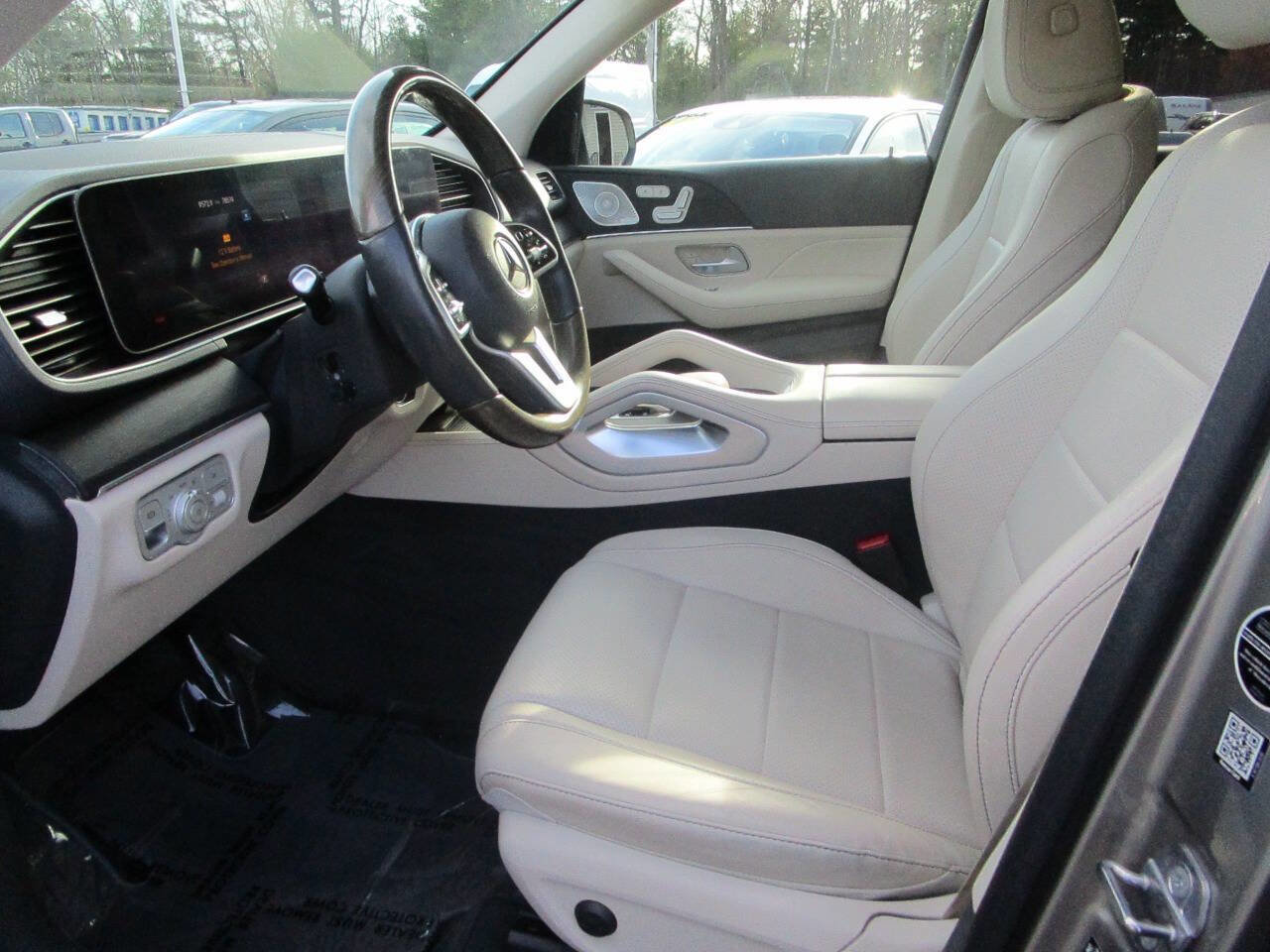 Used 2020 Mercedes-Benz GLE 350 4MATIC image 6