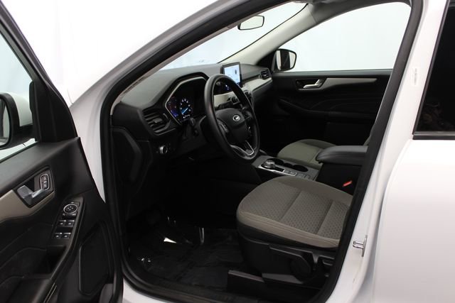 Used 2021 Ford Escape SE FWD image 15