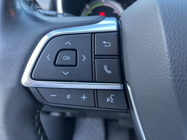 Used 2021 Toyota Highlander XLE AWD/4WD image 30