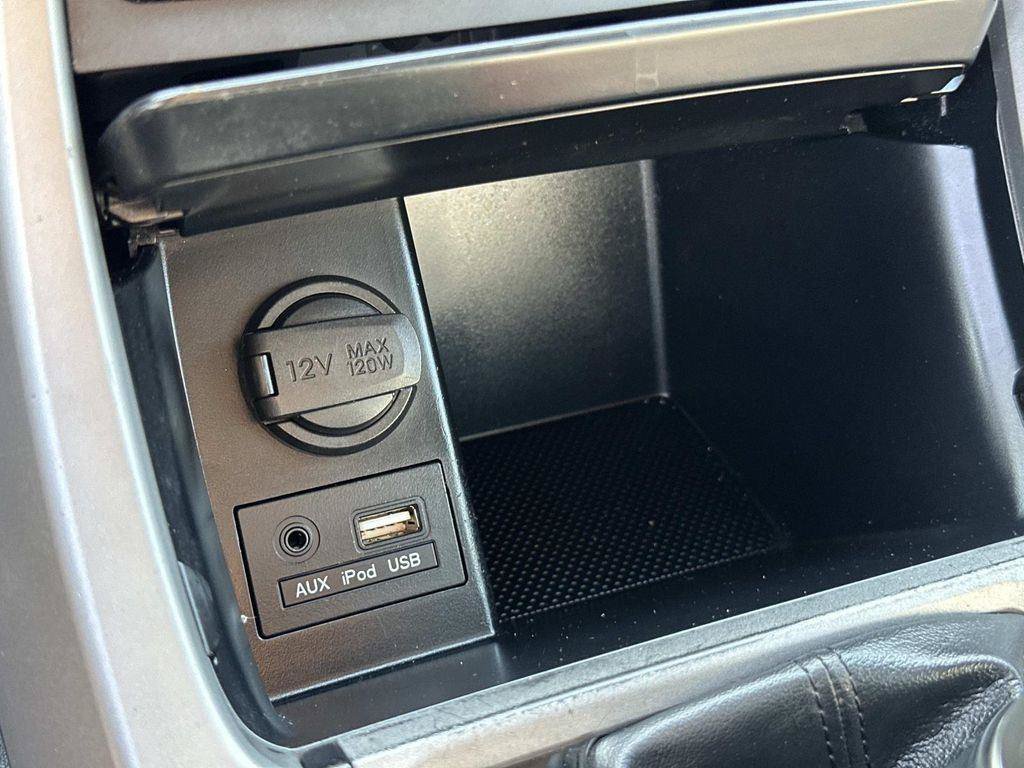 Used 2016 Hyundai Elantra SE w/ Option Group 02 FWD image 15
