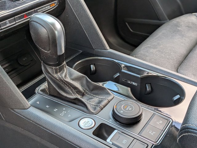 Used 2023 Volkswagen Atlas SEL Premium AWD/4WD image 12