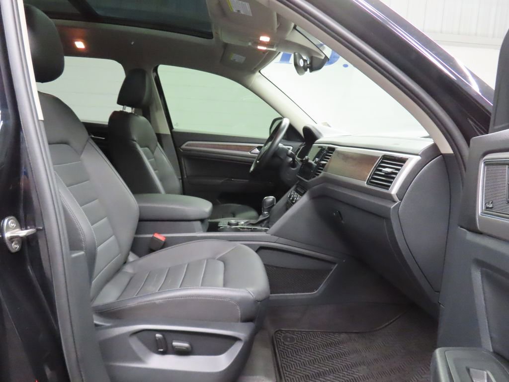 Used 2019 Volkswagen Atlas SEL Premium AWD/4WD image 29