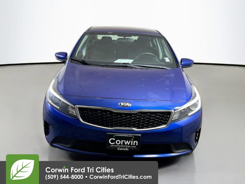 Used 2017 Kia Forte LX image 4