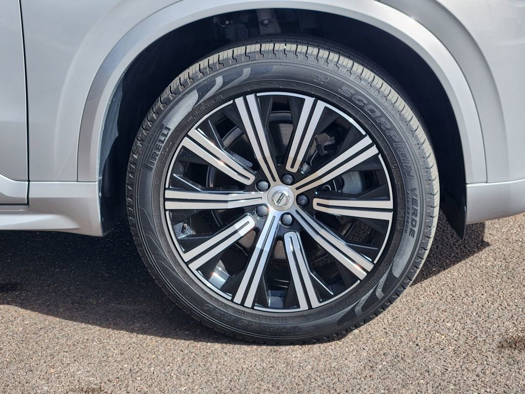 Used 2023 Volvo XC90 B6 Core w/ Protection Package Premier image 30