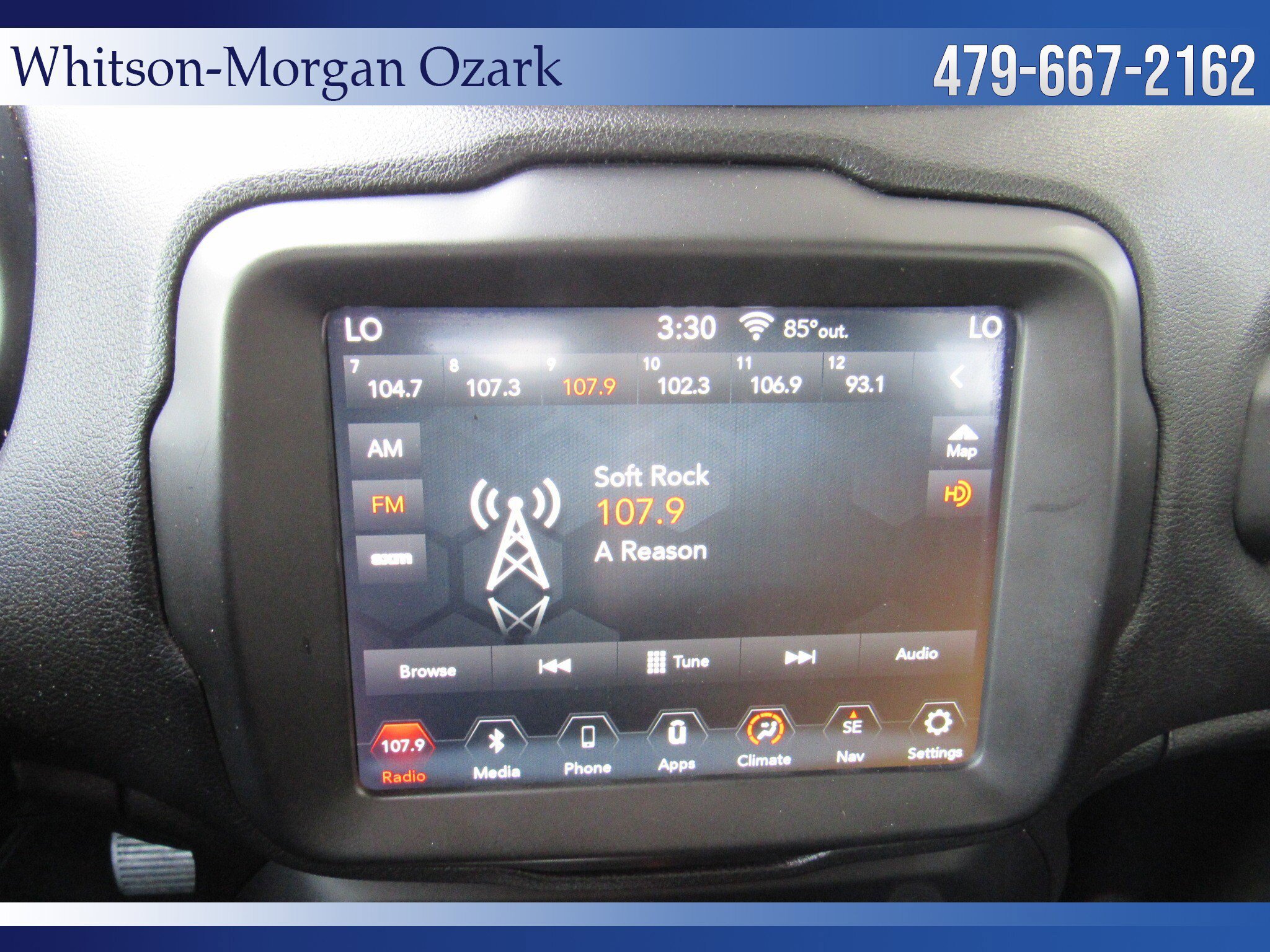 Used 2019 Jeep Renegade Trailhawk w/ UConnect 8.4 Nav Group AWD/4WD image 39