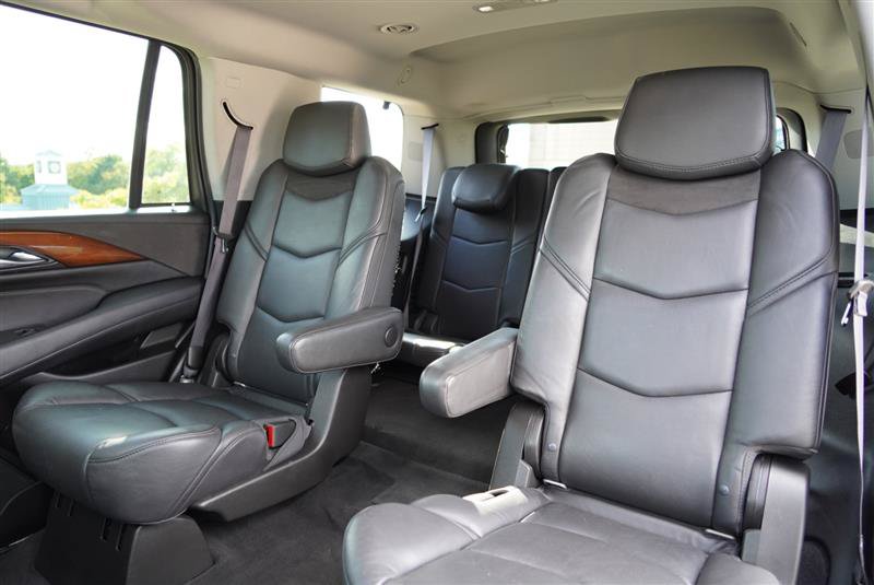 Used 2017 Cadillac Escalade Luxury AWD/4WD image 72