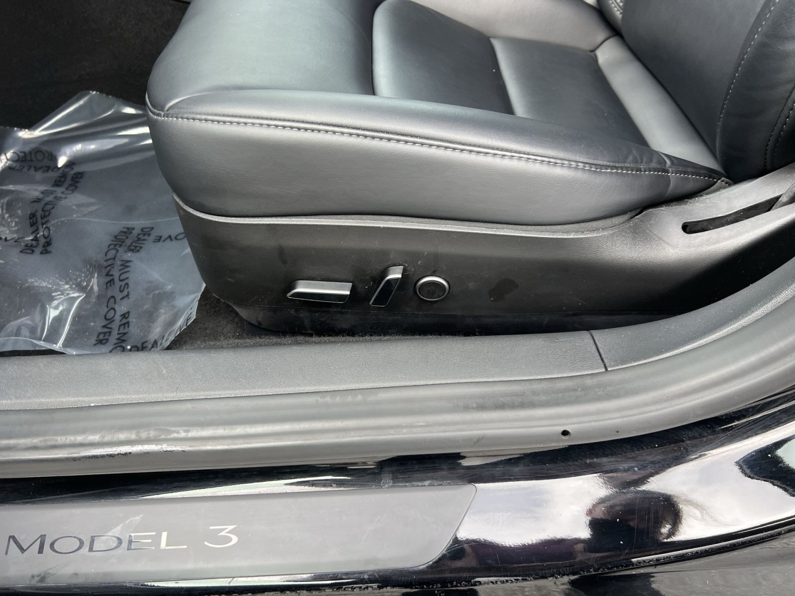 Used 2023 Tesla Model 3 Standard Range RWD image 14