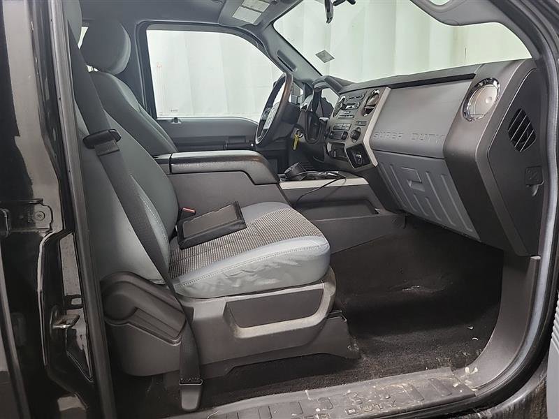 Used 2016 Ford F350 XLT image 10