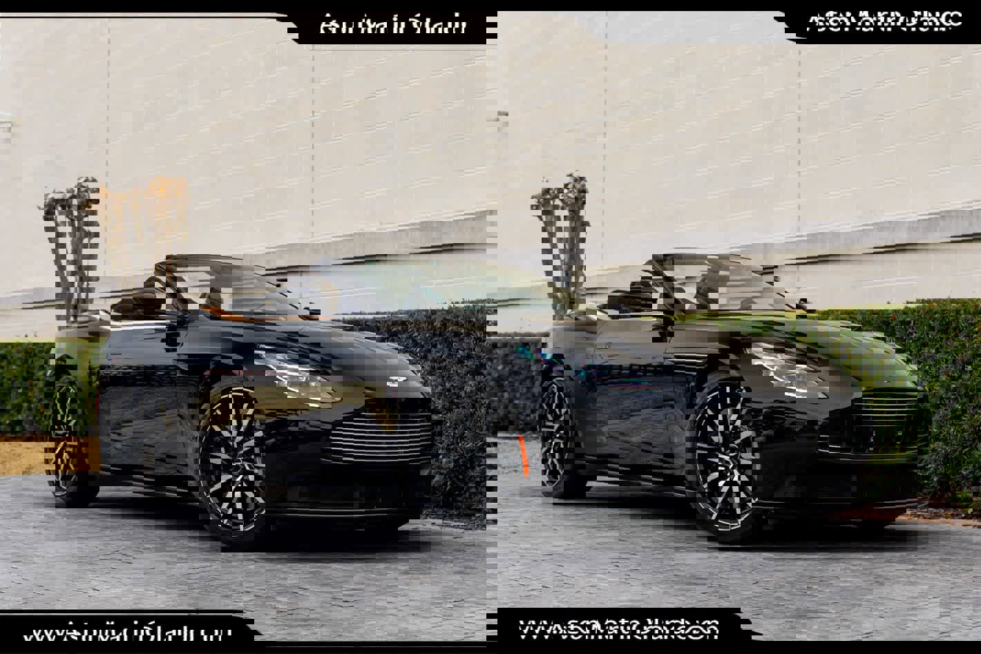 Used 2019 Aston Martin DB11 Volante image 15