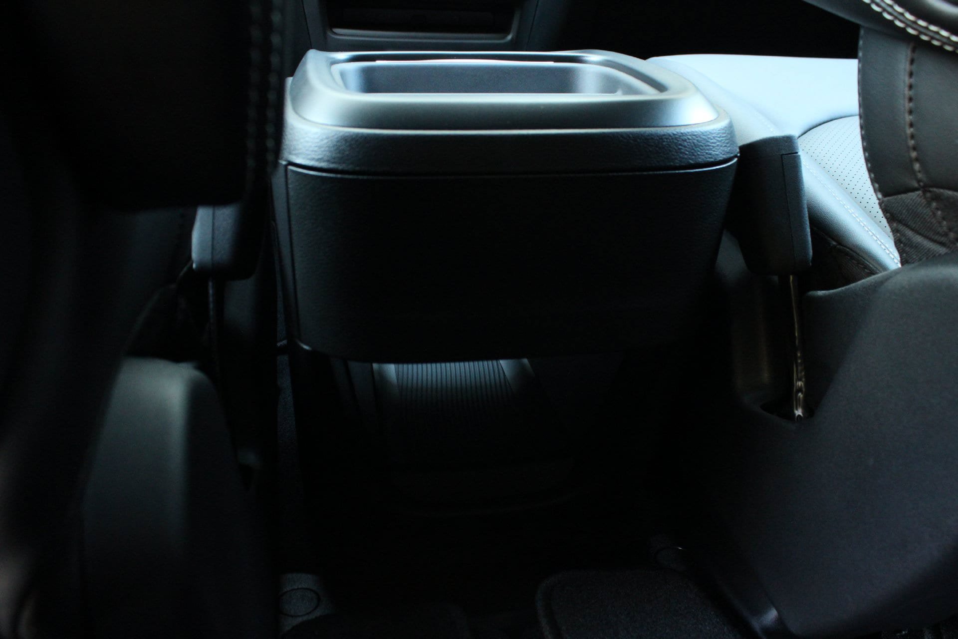 New 2027 Chrysler Pacifica LX FWD image 23