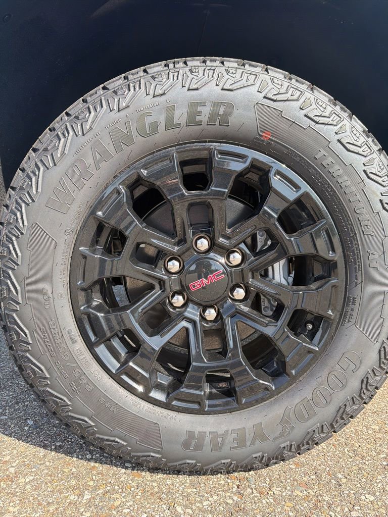 New 2026 GMC Canyon Elevation w/ Convenience Package AWD/4WD image 10