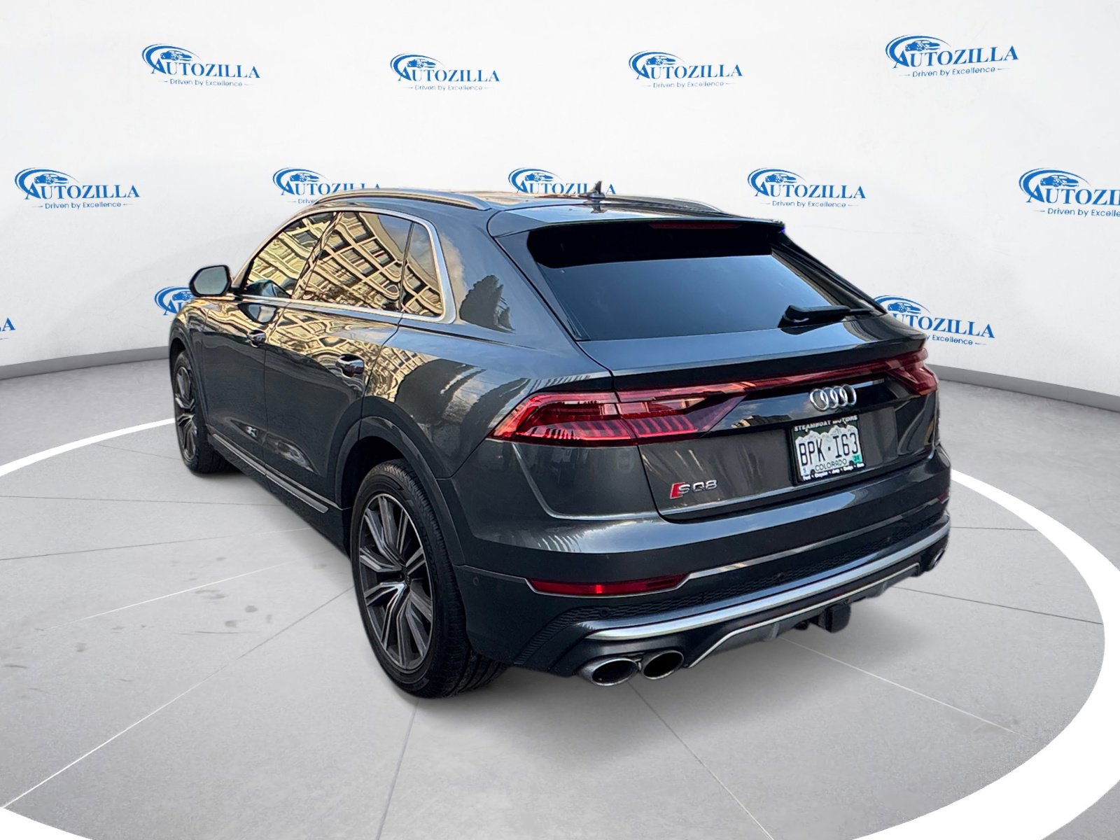 Used 2021 Audi SQ8 Premium Plus w/ Luxury Package image 3