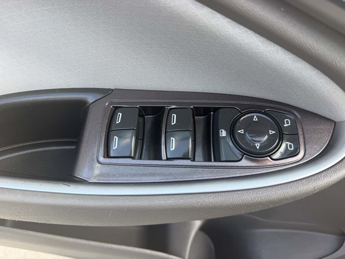 Used 2016 Chevrolet Malibu LS FWD image 12