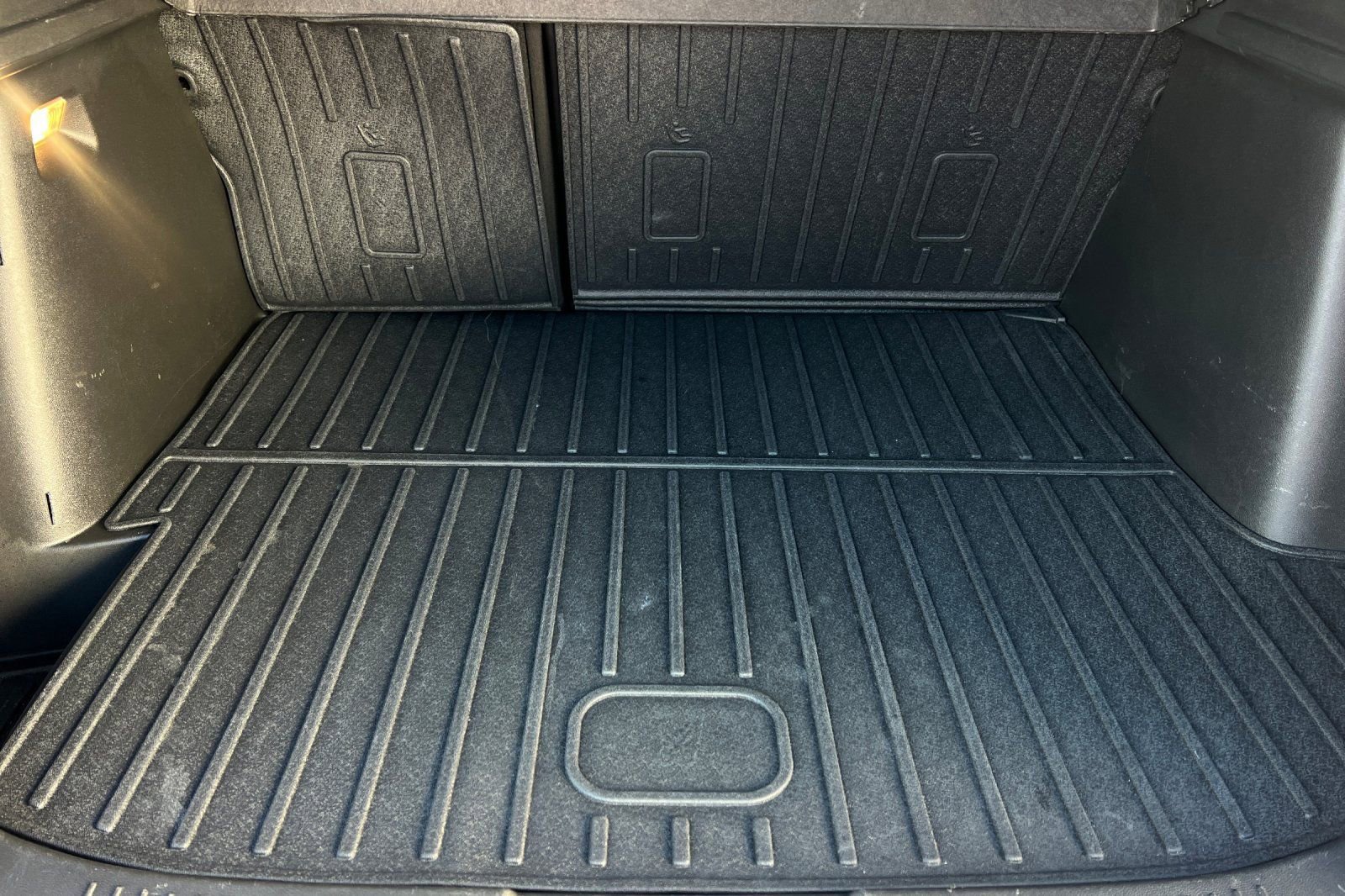 Used 2024 Chevrolet Trax LT w/ LT Convenience Package image 18