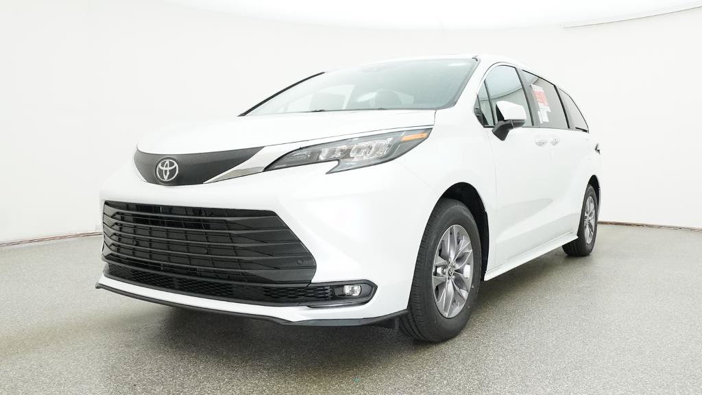 New 2026 Toyota Sienna XLE FWD image 19