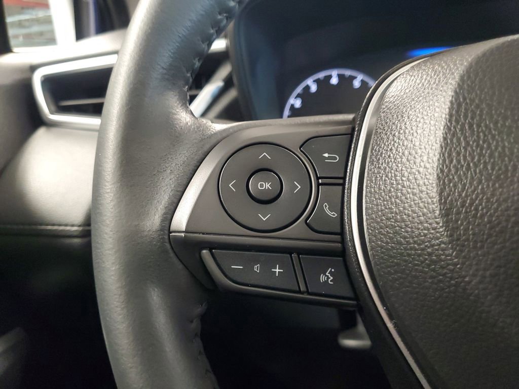 Certified 2024 Toyota Corolla Cross LE w/ Moonroof Package image 22