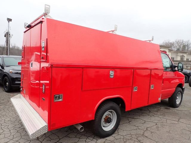 New 2026 Ford E-350 and Econoline 350 Super Duty w/ Interior Upgrade Package image 7