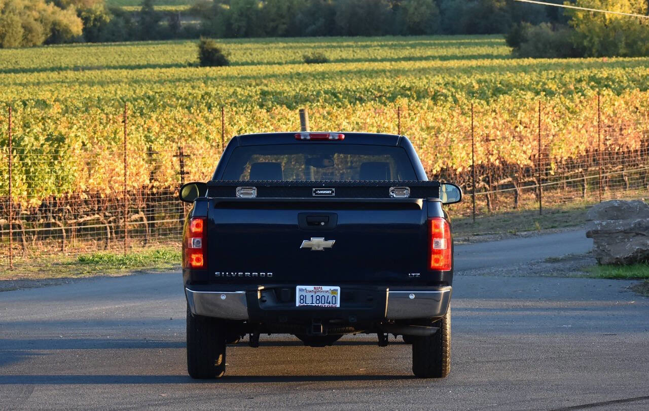 Used 2007 Chevrolet Silverado 1500 LTZ w/ Safety Package image 8