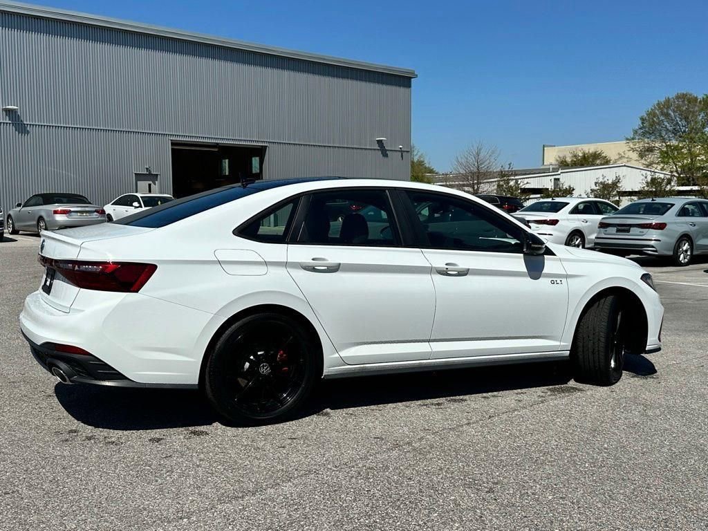 New 2026 Volkswagen Jetta GLI Autobahn FWD image 25