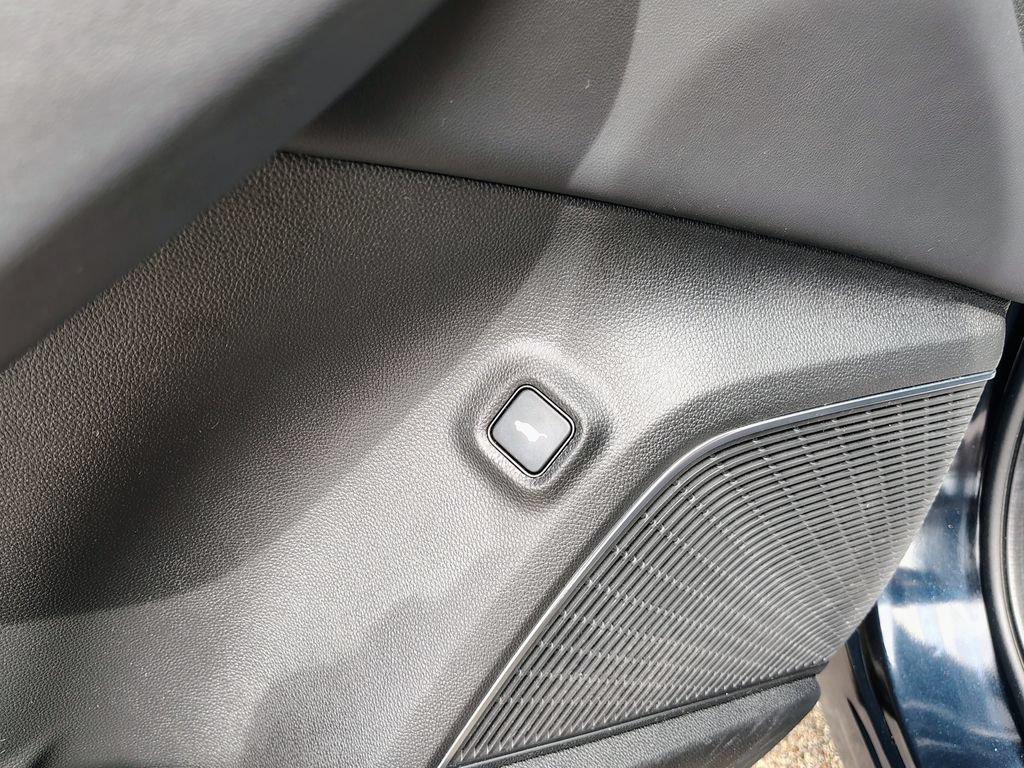 Used 2024 Acura MDX w/ Technology Package AWD/4WD image 19