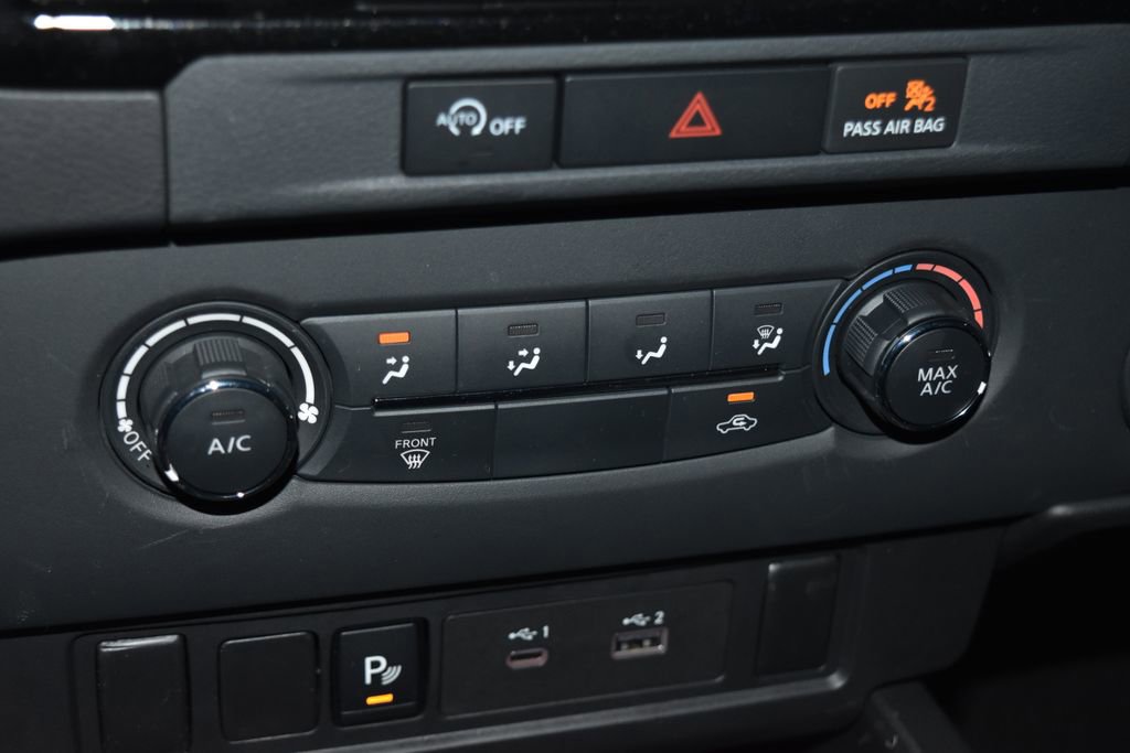 Certified 2024 Nissan Frontier SV w/ Technology Package image 12