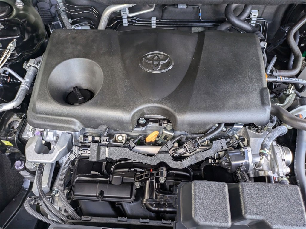 Used 2025 Toyota RAV4 LE image 34