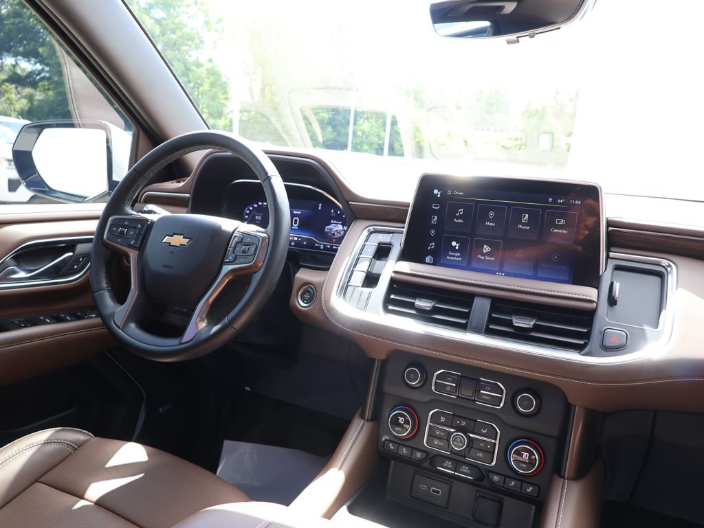 Certified 2024 Chevrolet Tahoe High Country AWD/4WD image 32