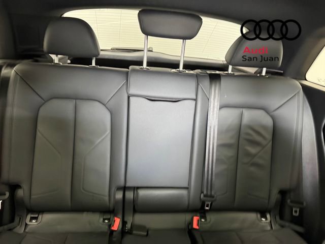 Used 2025 Audi Q3 2.0T Premium Plus w/ Premium Plus Package image 35