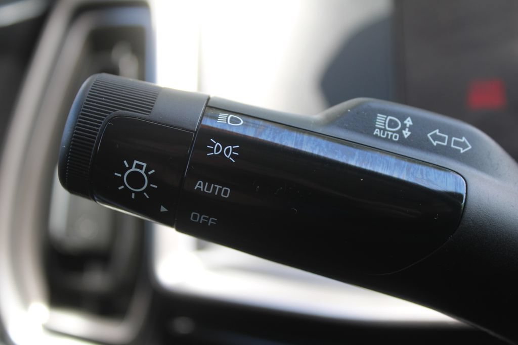 Certified 2026 Kia Sorento LX FWD image 27