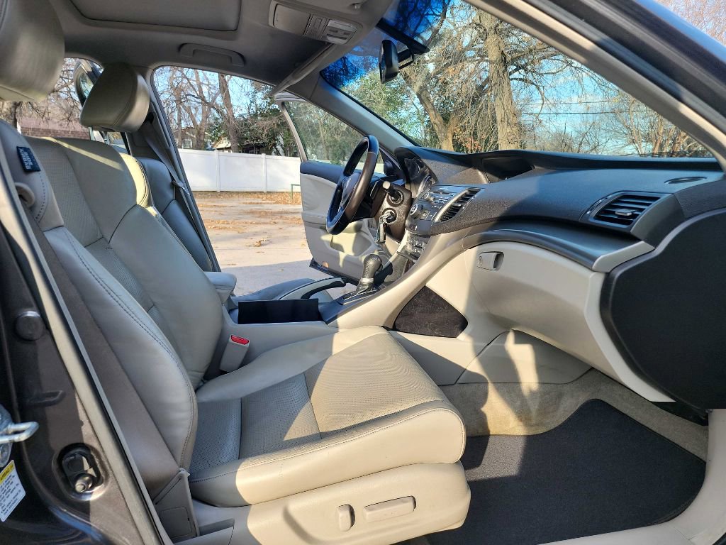 Used 2010 Acura TSX Sedan image 30