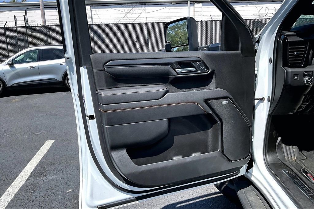 Used 2025 GMC Sierra 2500 AT4 w/ AT4 Premium Plus Package image 21