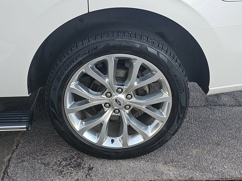 Used 2019 Ford Expedition Platinum image 34
