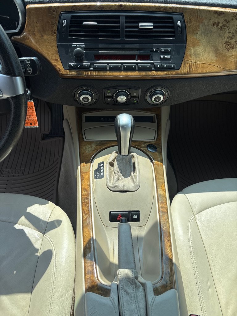 Used 2008 BMW Z4 3.0i RWD image 12