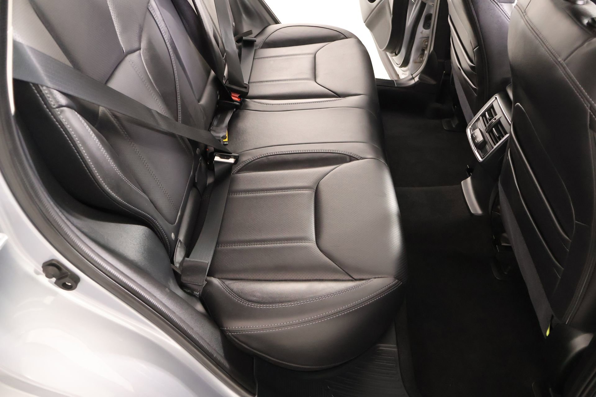 Used 2024 Subaru Forester Limited AWD/4WD image 14