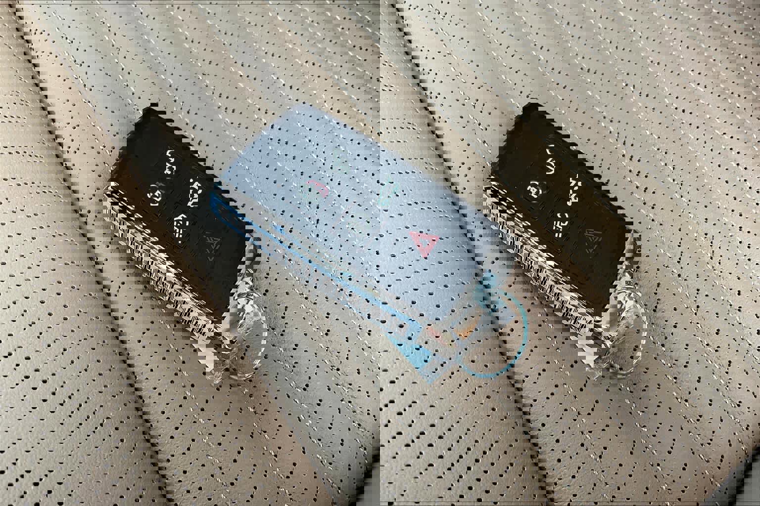 New 2025 Land Rover Discovery Dynamic SE image 35