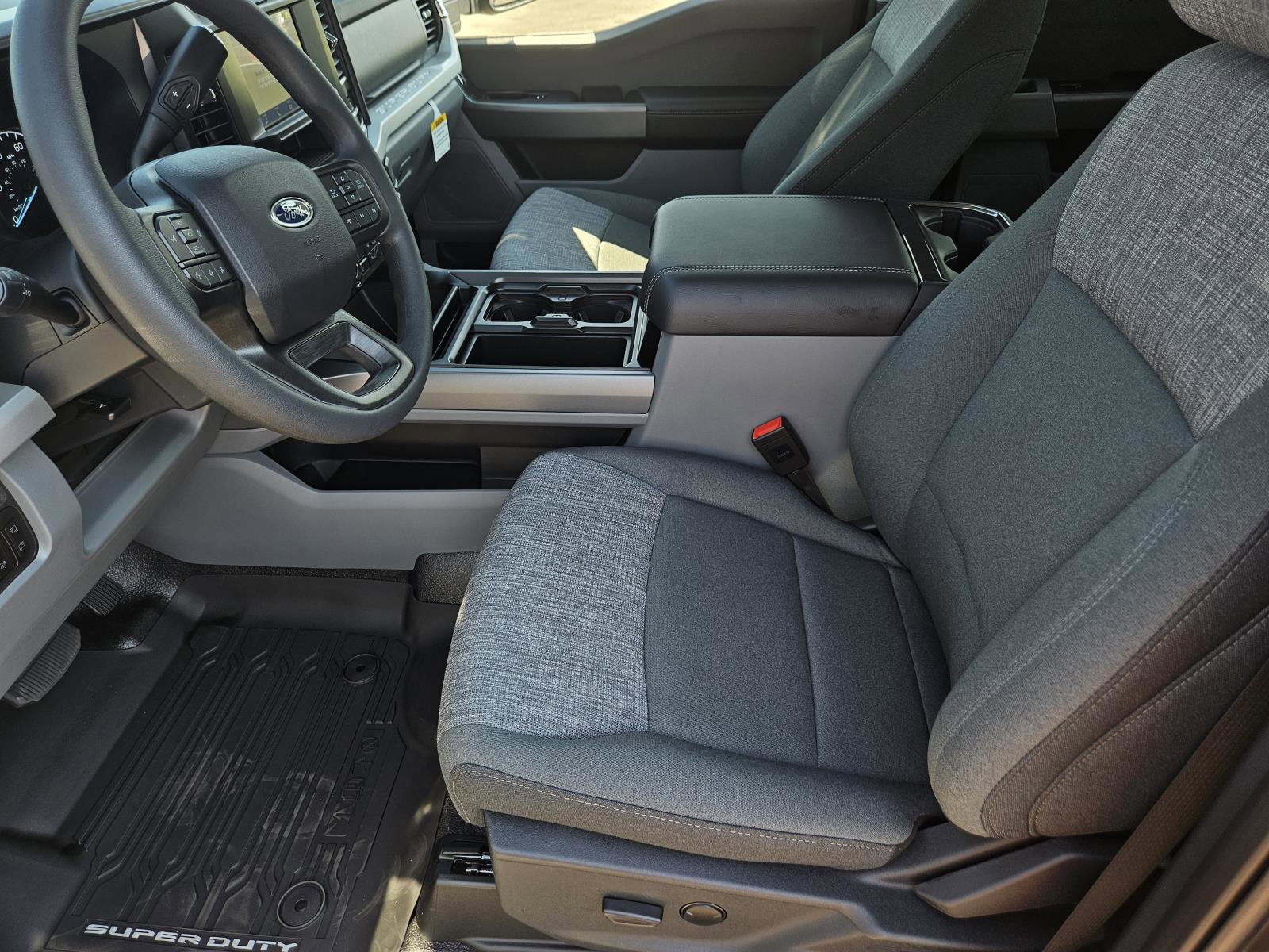 New 2026 Ford F350 XLT w/ FX4 Off-Road Package image 22