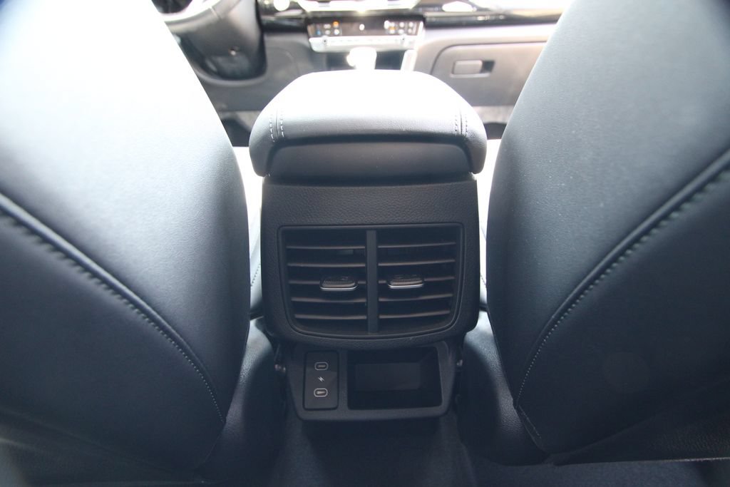 Used 2024 Kia Seltos S FWD image 32
