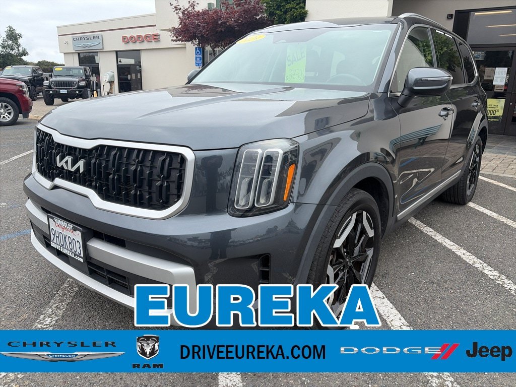 Used 2024 Kia Telluride EX