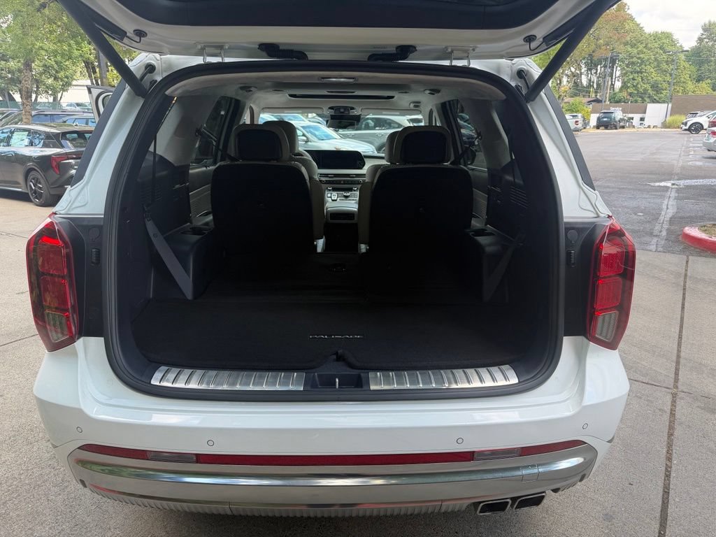 Used 2024 Hyundai Palisade Calligraphy AWD/4WD image 16