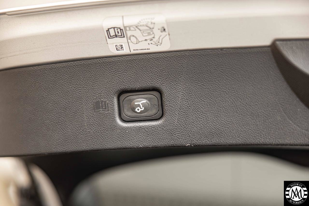 Used 2016 Lincoln MKX Reserve image 7