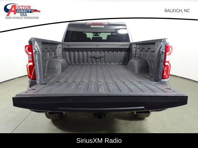 Used 2021 Chevrolet Silverado 1500 LT Trail Boss w/ Bed Protection Package image 12
