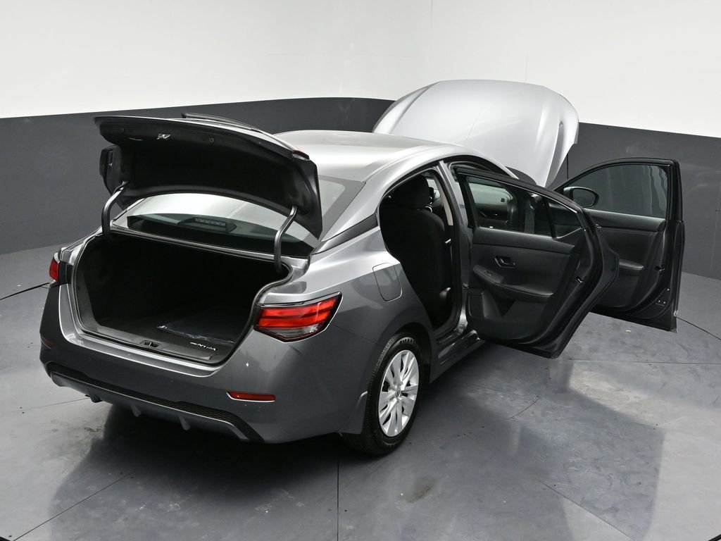 Certified 2025 Nissan Sentra S image 32