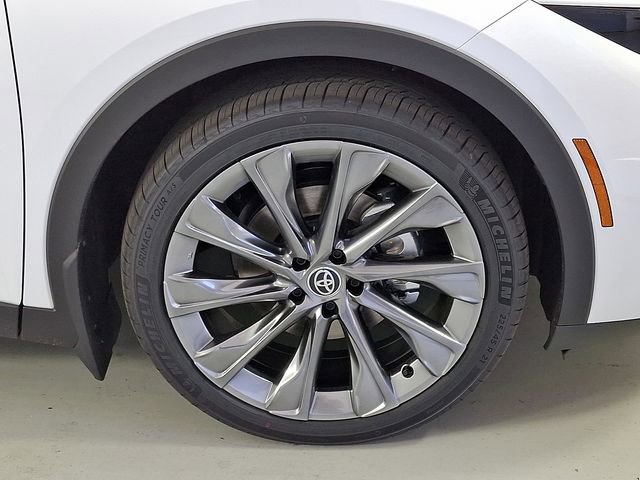 New 2026 Toyota Crown w/ Advanced Technology Package AWD/4WD image 8