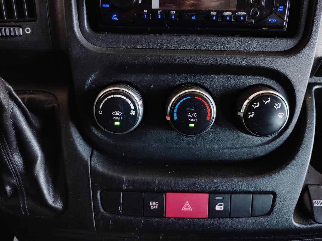 Used 2014 RAM ProMaster 1500 FWD image 28